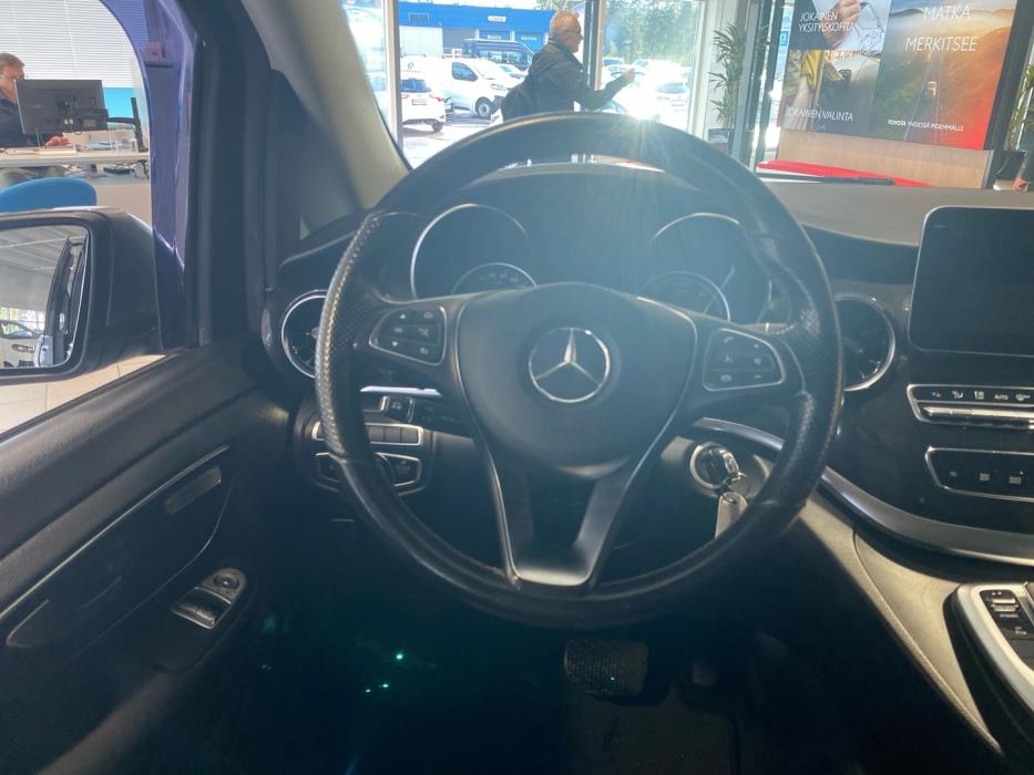 MERCEDES-BENZ EQV 2020