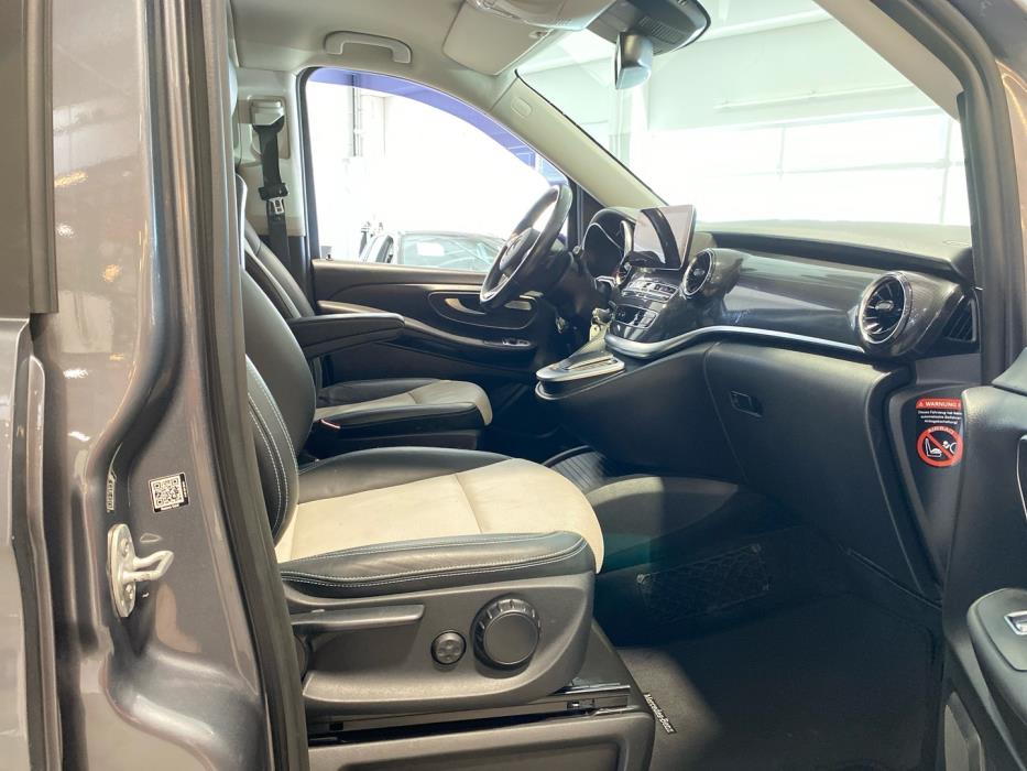 MERCEDES-BENZ EQV 2020