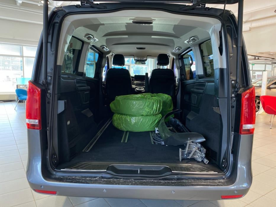 MERCEDES-BENZ EQV 2020