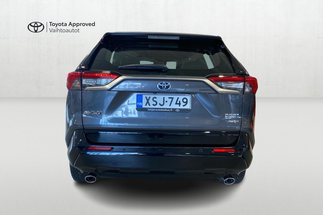 TOYOTA RAV4 Plug-in 2024