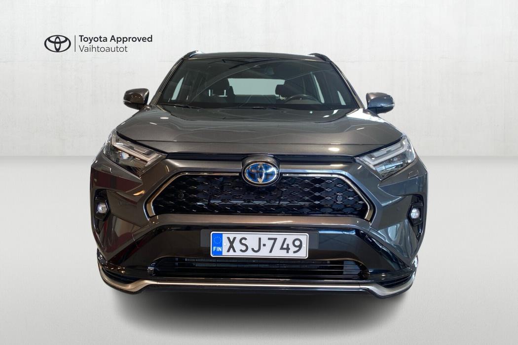 TOYOTA RAV4 Plug-in 2024