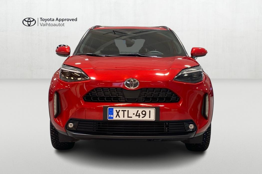 TOYOTA Yaris Cross 2025