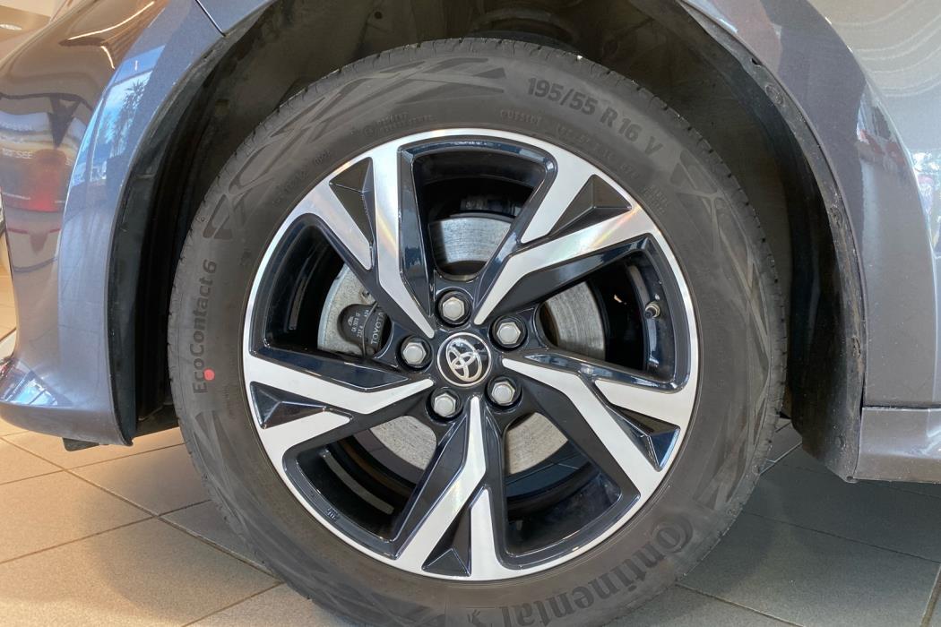 TOYOTA YARIS 2025