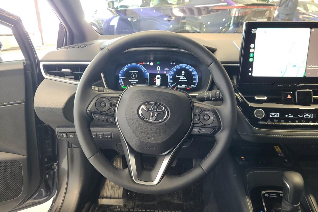 TOYOTA COROLLA 2026