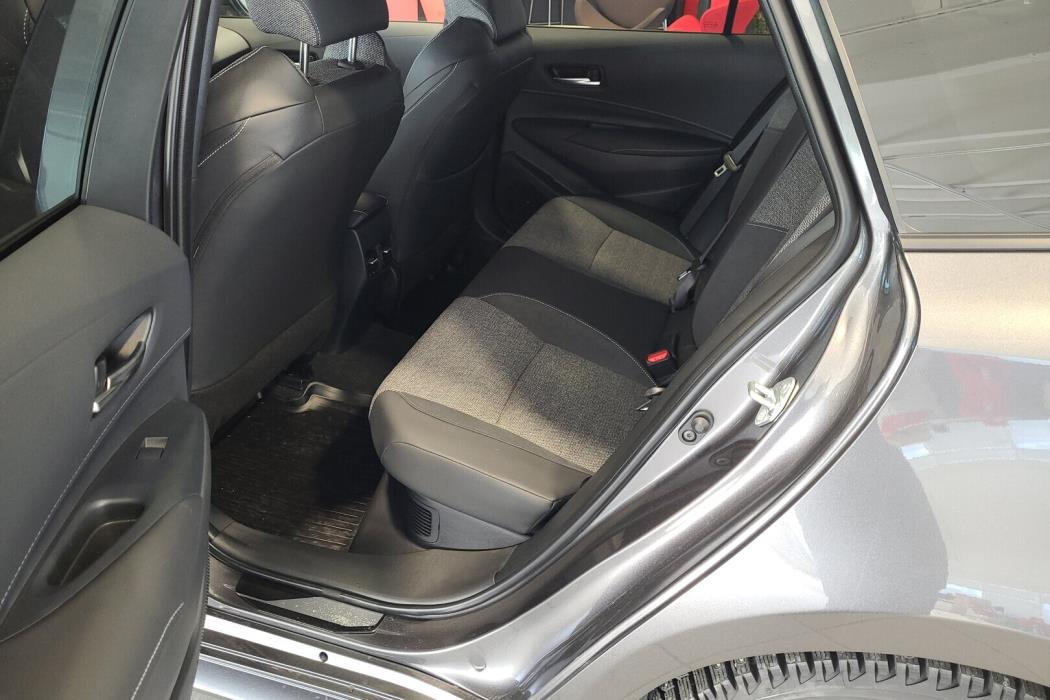 TOYOTA COROLLA 2026