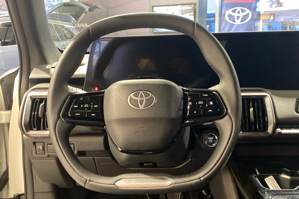 TOYOTA Urban Cruiser 2026