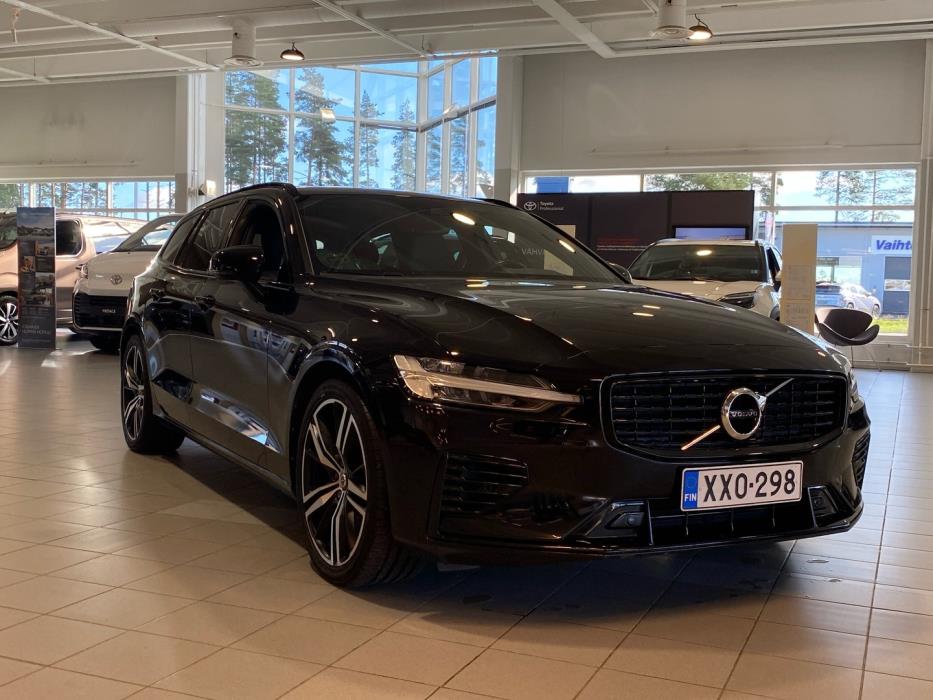 VOLVO V60 2021