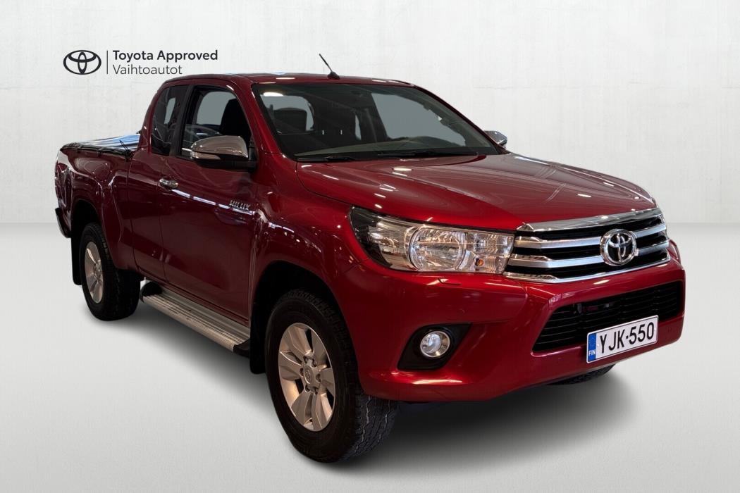 TOYOTA Hilux 2016
