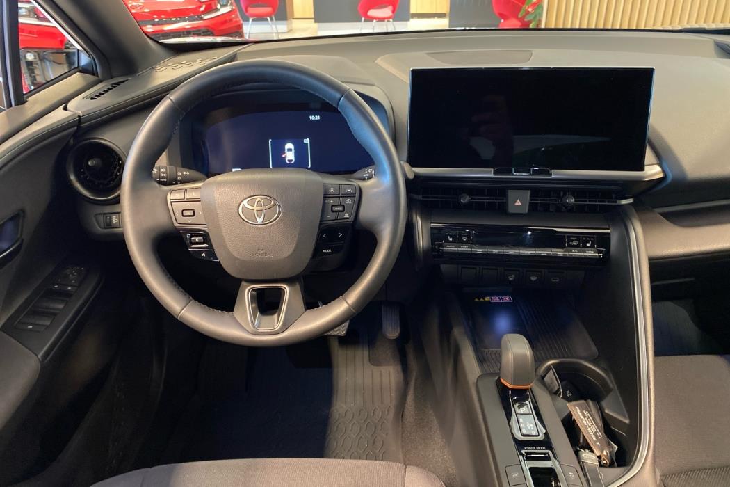 TOYOTA C-HR 2025