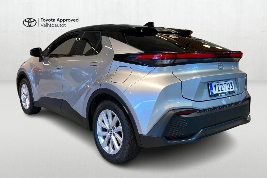TOYOTA C-HR 2025