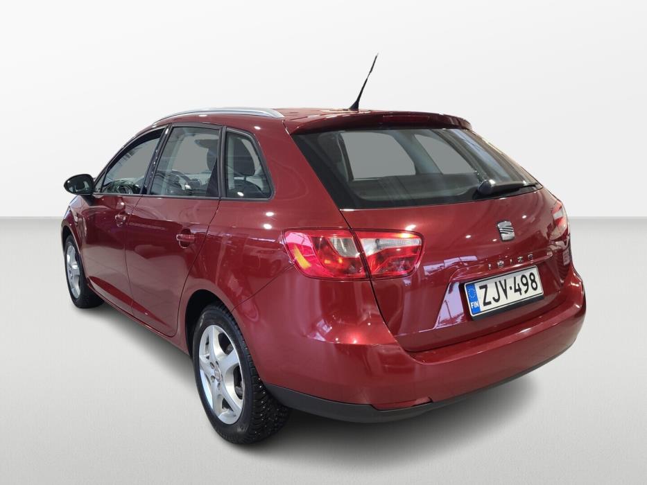 SEAT Ibiza ST 2013