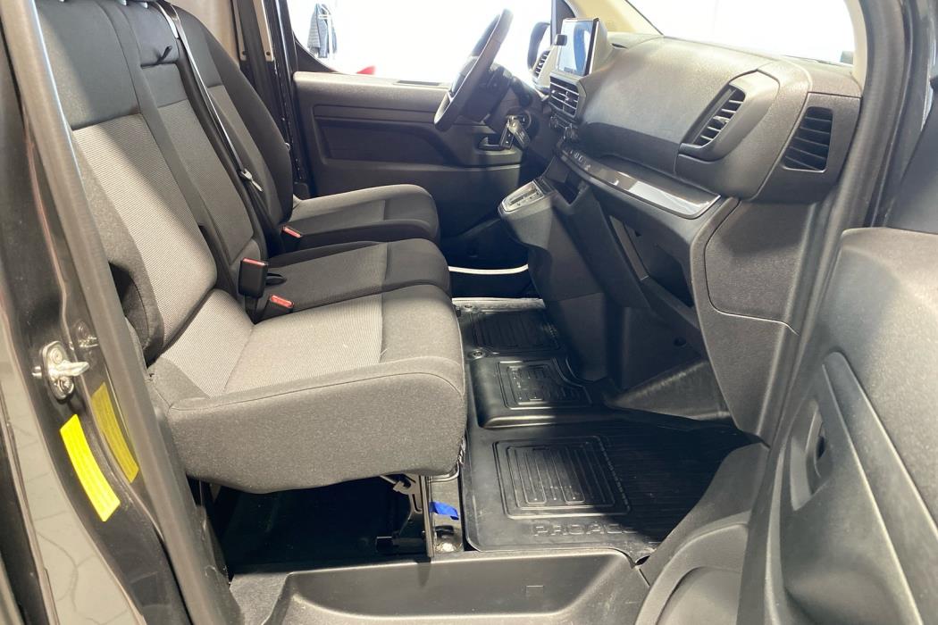 TOYOTA PROACE 2025