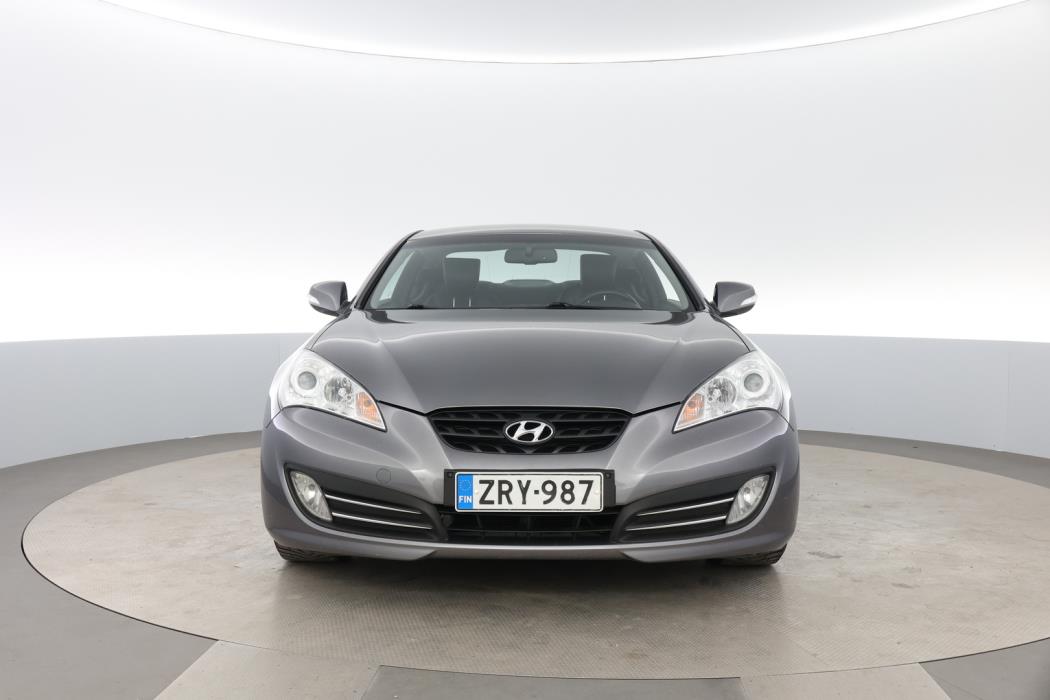 HYUNDAI Genesis Coupe 2011