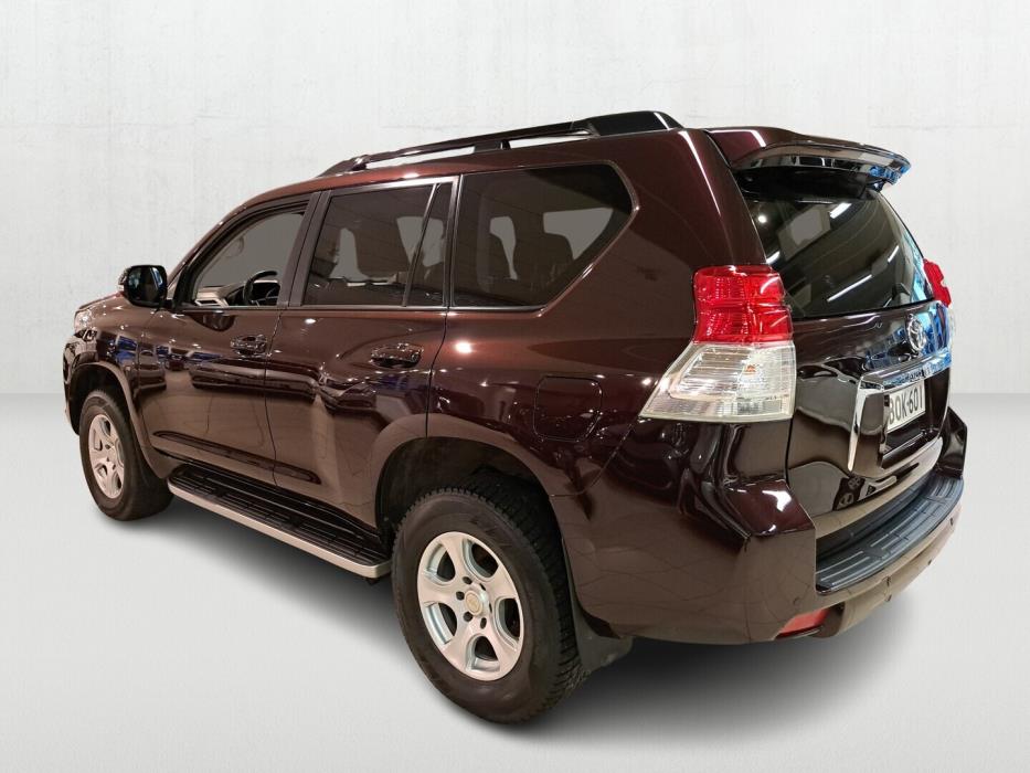 TOYOTA Land Cruiser 2010