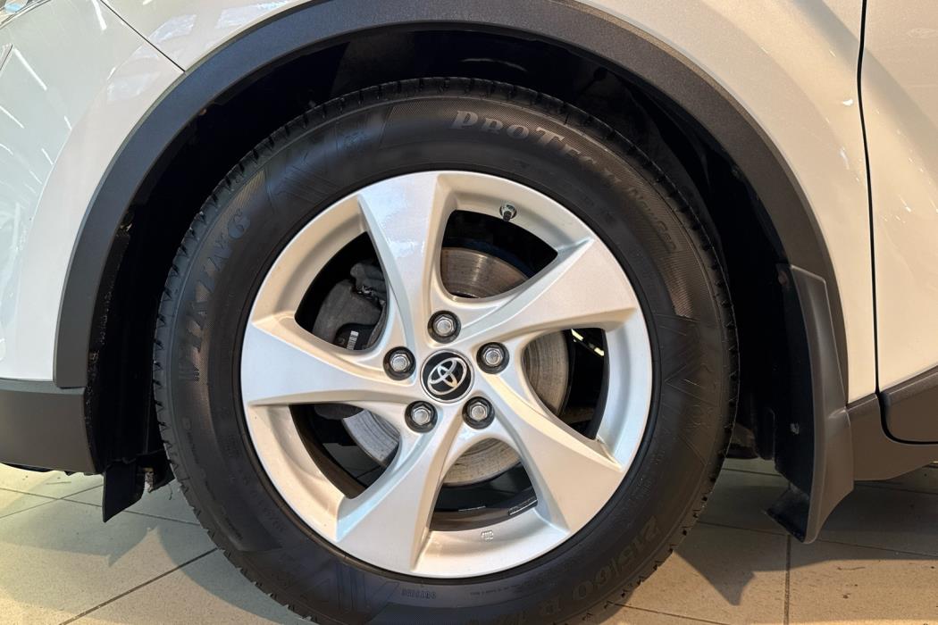 TOYOTA C-HR 2019