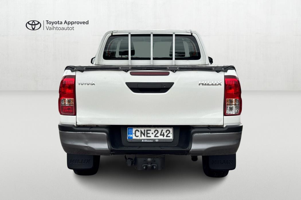 TOYOTA Hilux 2019