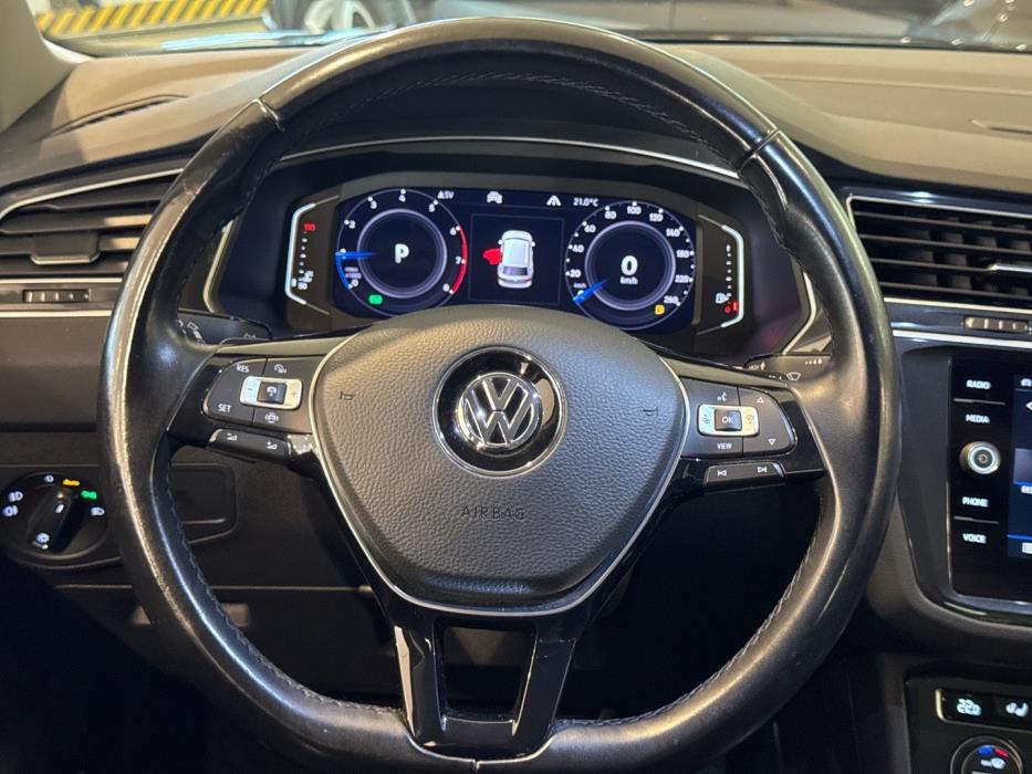 VOLKSWAGEN Tiguan 2020