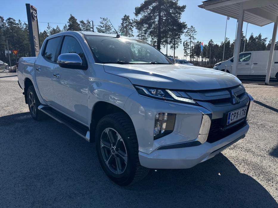 MITSUBISHI L200 2022