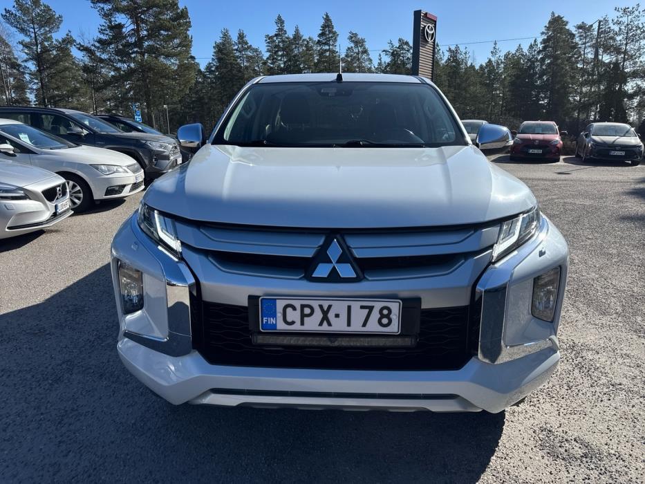 MITSUBISHI L200 2022