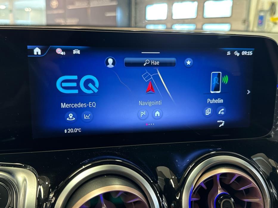 MERCEDES-BENZ EQB 2024