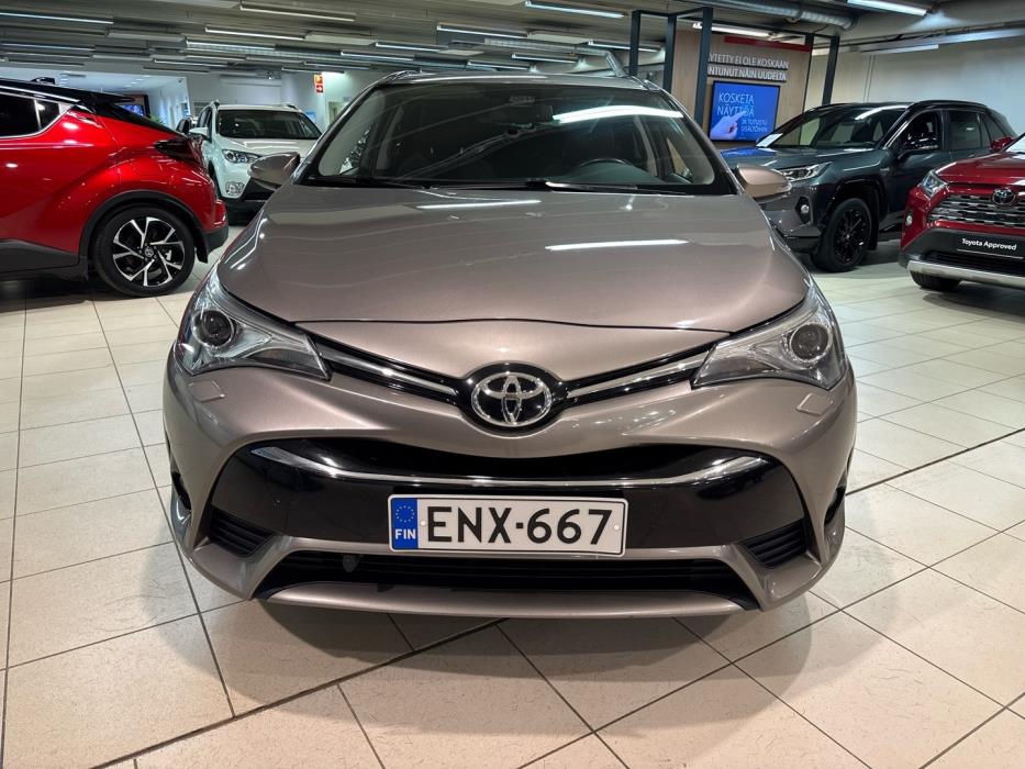 TOYOTA Avensis 2016