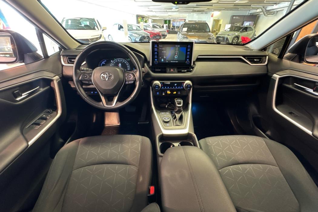 TOYOTA RAV4 2020