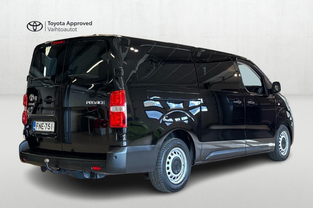 TOYOTA Proace 2018