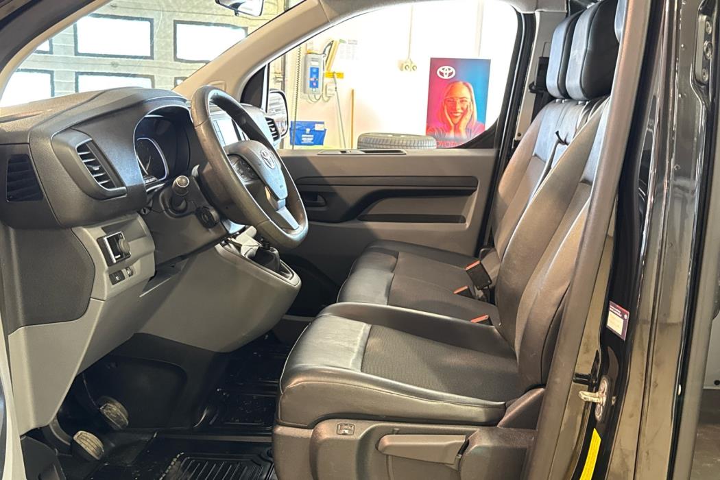 TOYOTA Proace 2018