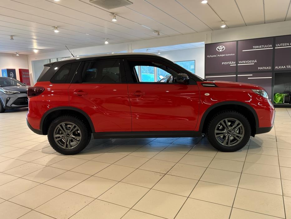 SUZUKI Vitara 2025
