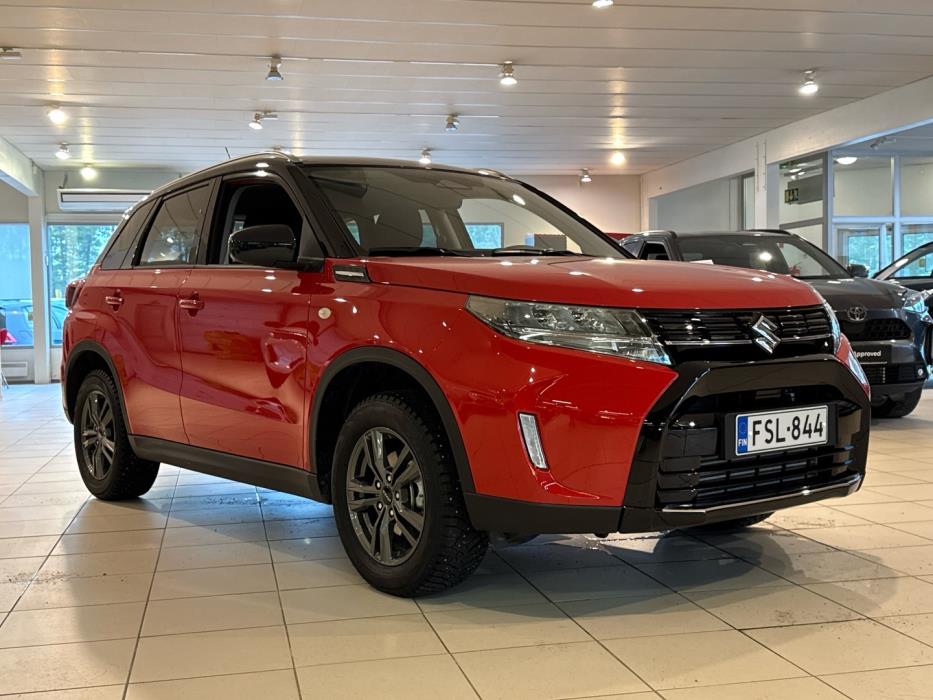 SUZUKI Vitara 2025