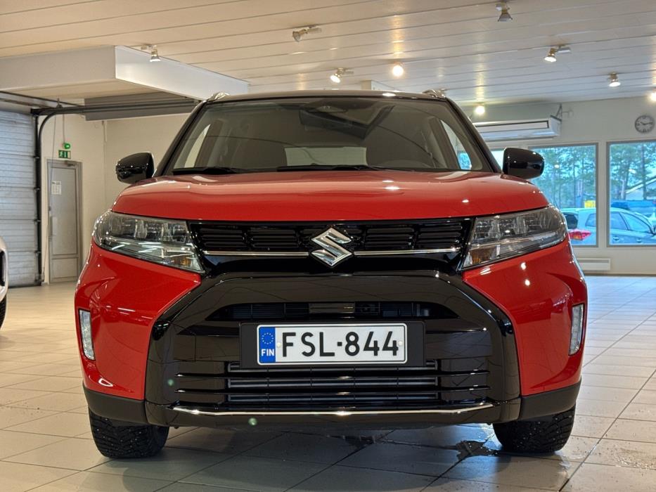 SUZUKI Vitara 2025