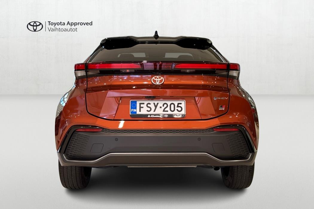 TOYOTA C-HR 2025