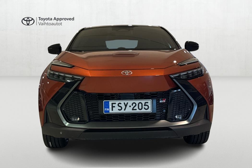 TOYOTA C-HR 2025