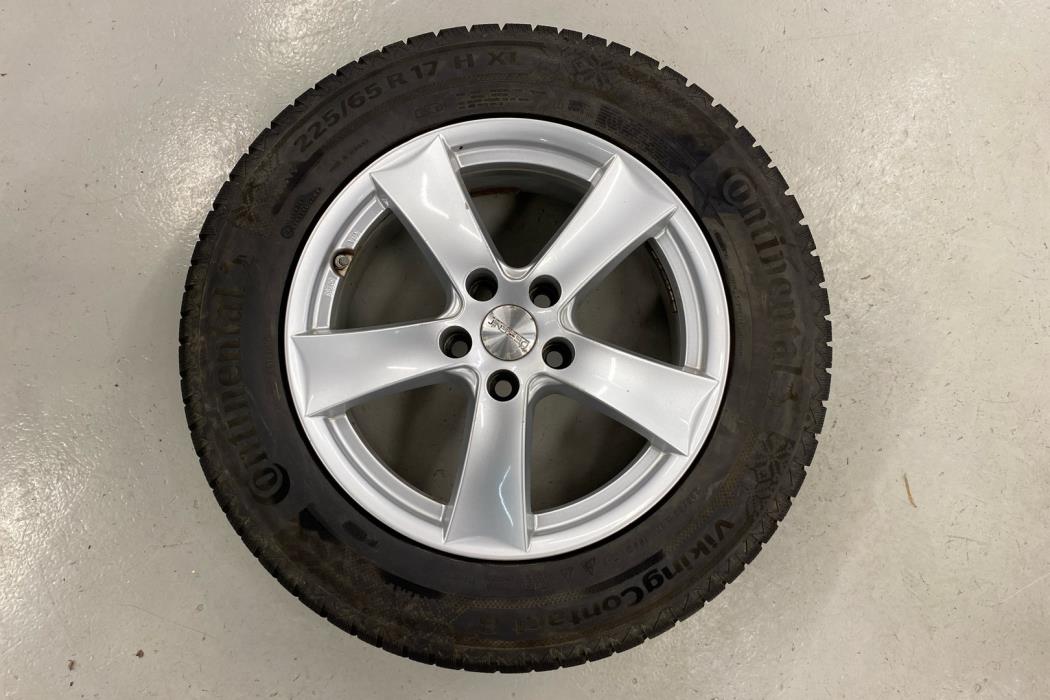TOYOTA RAV4 2017