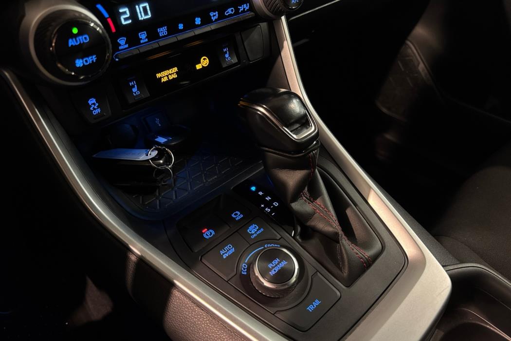 TOYOTA RAV4 Plug-in 2022