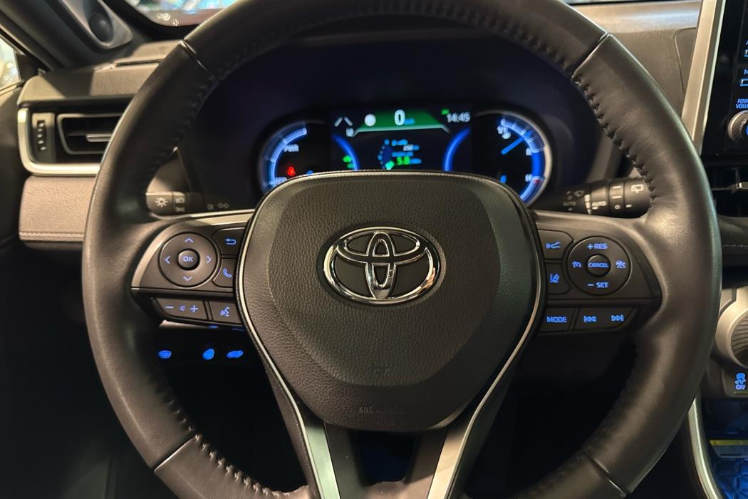 TOYOTA RAV4 2021