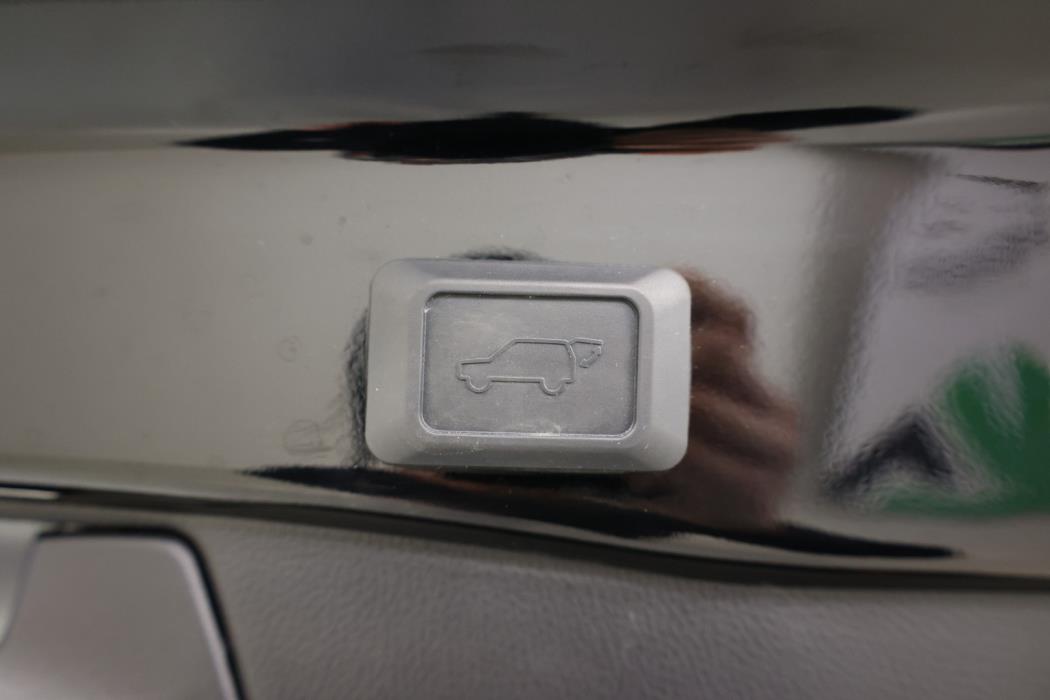 TOYOTA RAV4 2021