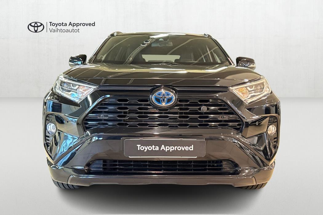 TOYOTA RAV4 2021