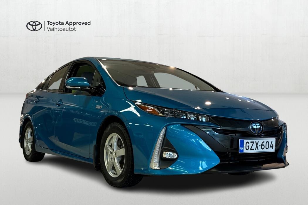 TOYOTA Prius Plug-in 2021