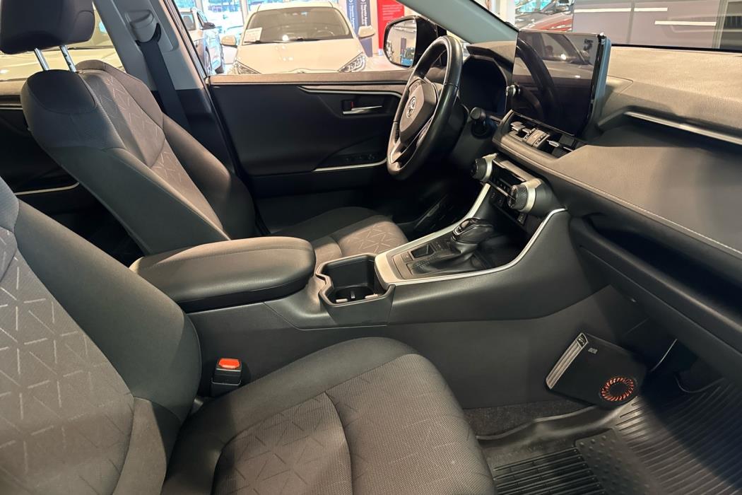 TOYOTA RAV4 2023