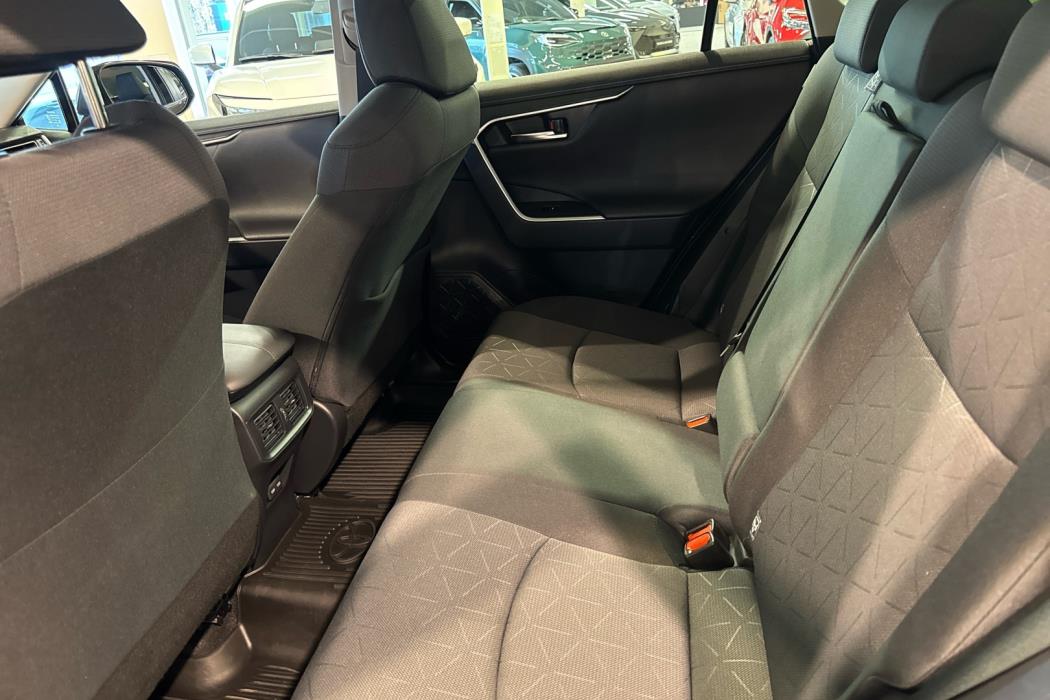 TOYOTA RAV4 2023