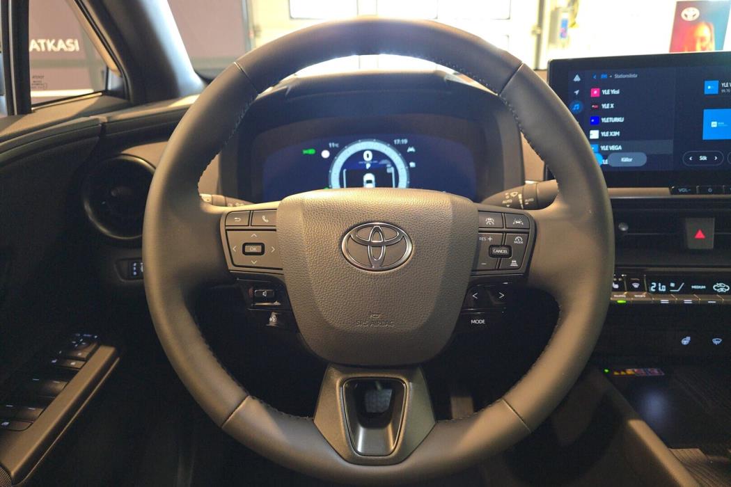 TOYOTA C-HR 2025