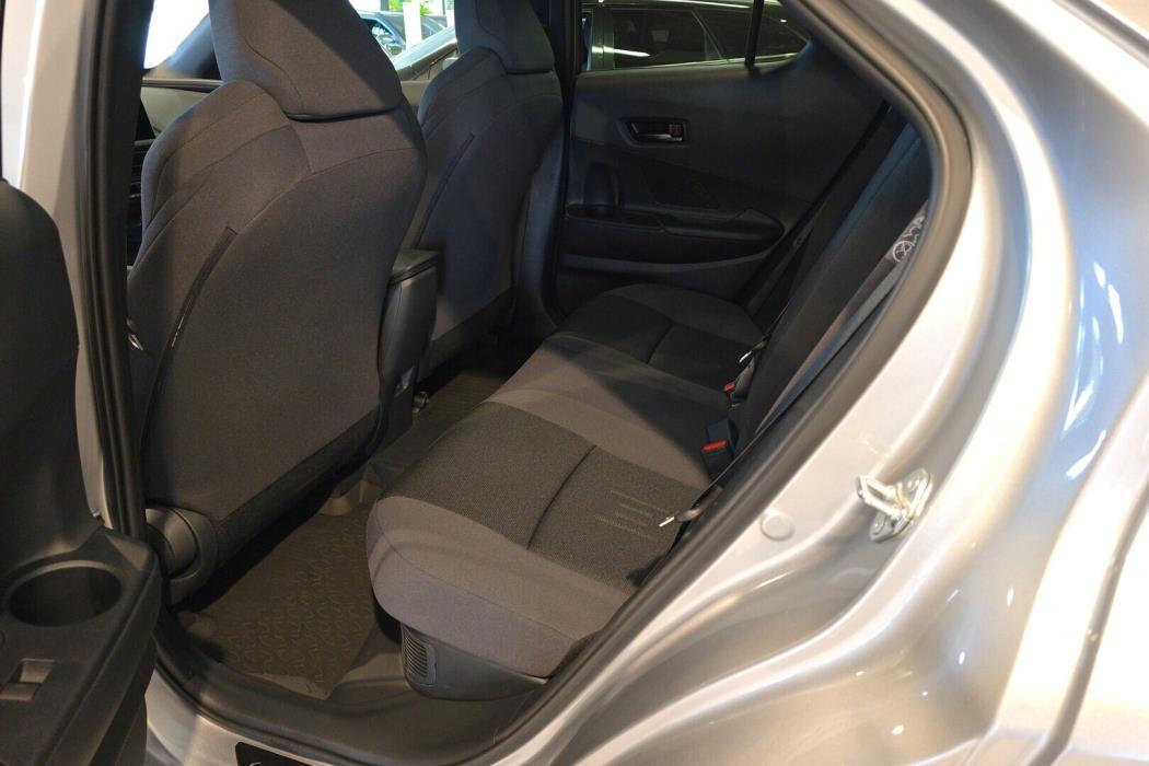 TOYOTA C-HR 2025