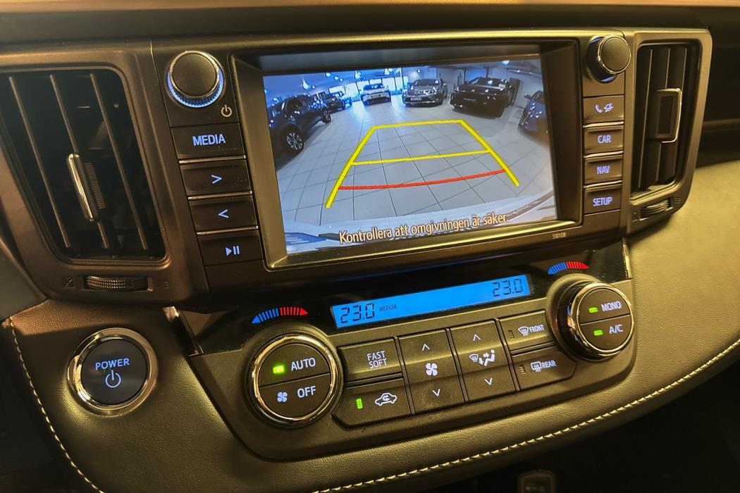 TOYOTA RAV4 2017