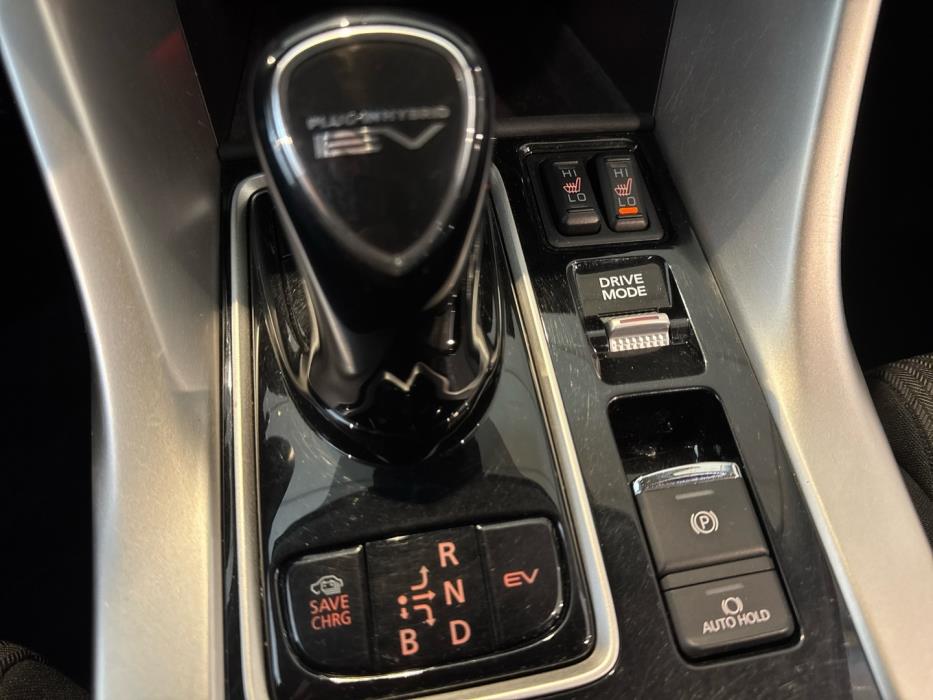 MITSUBISHI Eclipse Cross 2022