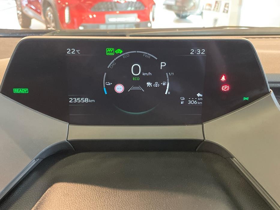 TOYOTA Prius Plug-in 2023