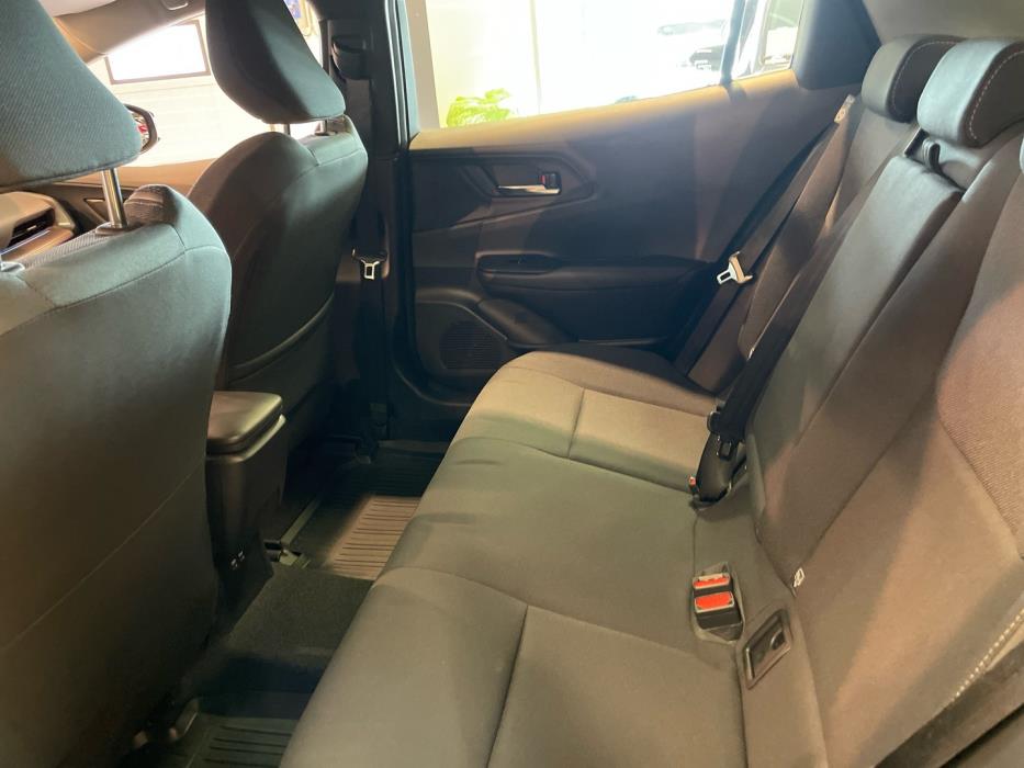 TOYOTA Prius Plug-in 2023