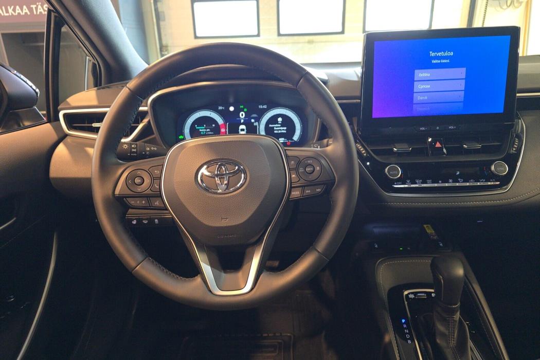 TOYOTA COROLLA 2026