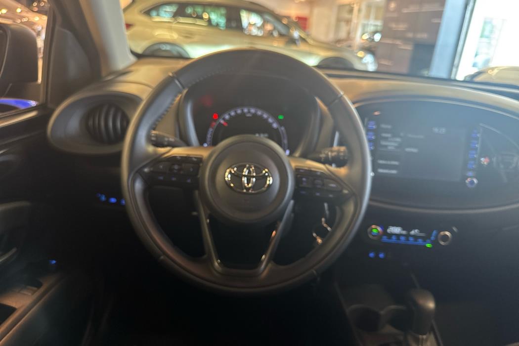 TOYOTA Aygo X 2023
