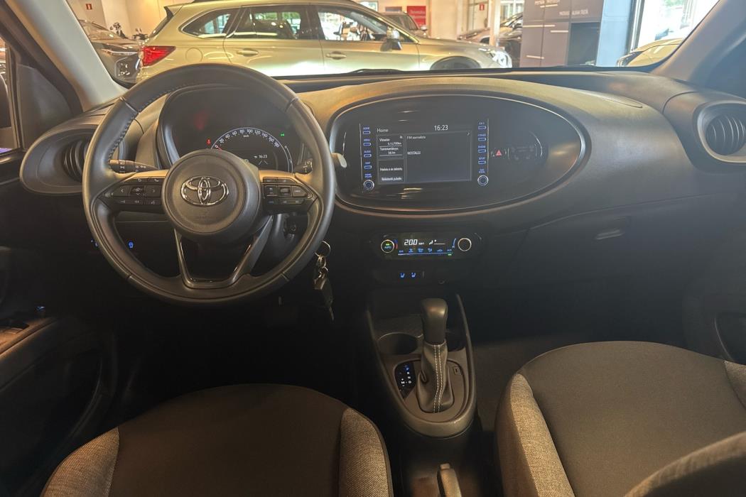 TOYOTA Aygo X 2023